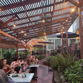 River's Edge Restaurant - The patio seating at The River's Edge - Steakhouses Near Me - Grants Pass, Oregon