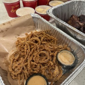 Lucille's Smokehouse Bar-B-Que - Crispy onion straws - Barbeque Near Me - Montebello, California Lucille's Smokehouse Bar-B-Que - Crispy onion straws - Barbeque Near Me - Montebello, California
