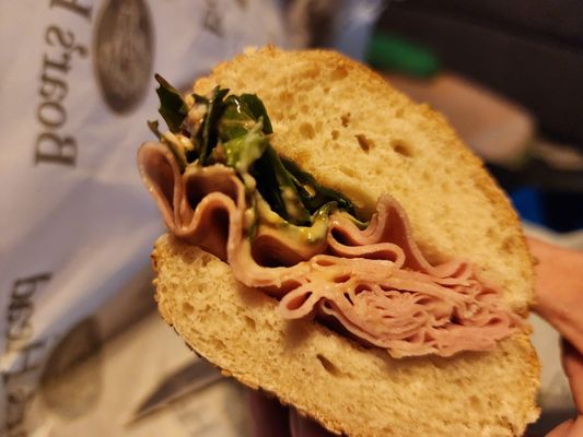 Tutti’s Italian Market & Deli by null