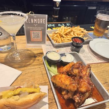The Kenmore - Hot dog, fries, wings, lemon drop martini, fat tire - Bars Near Me - Boston, Massachusetts The Kenmore - Hot dog, fries, wings, lemon drop martini, fat tire - Bars Near Me - Boston, Massachusetts
