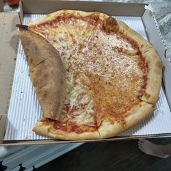 The Pizza Box - Opened the pizza when I got home and saw this. Very disappointed.