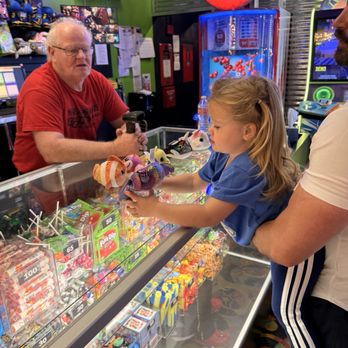 Fun Center Arcade - Arcades Near Me - Seaside, Oregon
