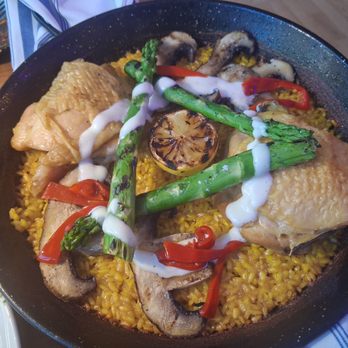 Triana - Pollo paella - Tapas/Small Plates Near Me - Albuquerque, New Mexico Triana - Pollo paella - Tapas/Small Plates Near Me - Albuquerque, New Mexico