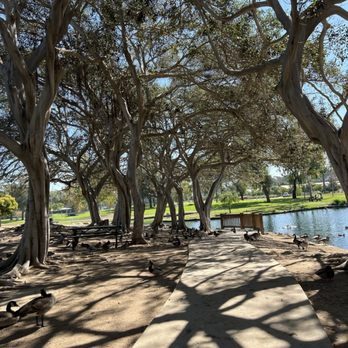 Tewinkle Park - Walk way on little "island" - Parks Near Me - Costa Mesa, California