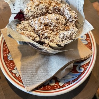 La Colombe Coffee Roasters - Blueberry muffin - Coffee & Tea Near Me - Beverly Hills, California