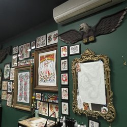 Citizen Ink - One of our artist's stations