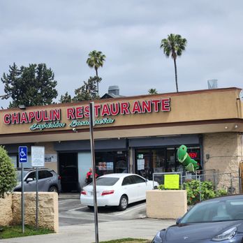 El Chapulin Restaurant - Expresion Oaxaqueña - Mexican Near Me - Los Angeles, California