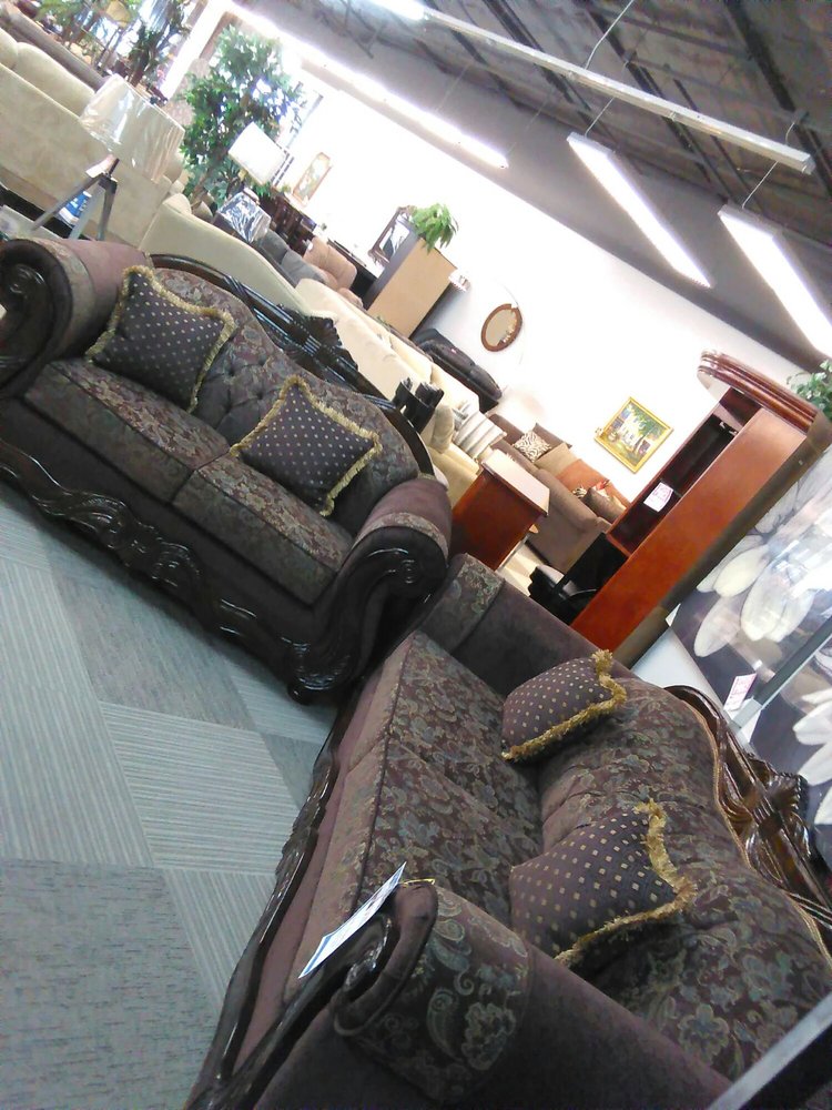 MAYRA’S FURNITURE Updated September 2024 26 Photos 1120 Waterloo