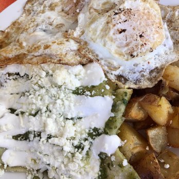 Raizes Mexican Kitchen - Chilaquiles with egg - Mexican Near Me - Stafford, Texas