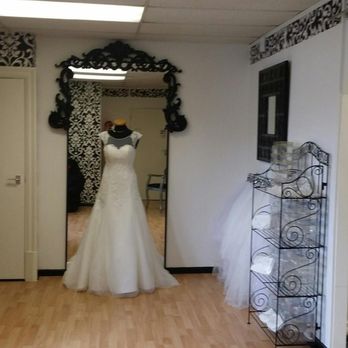 Celebration Services - Bridal Near Me - Kempston, BDF Celebration Services - Bridal Near Me - Kempston, BDF