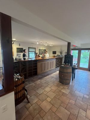 Whitecliff Vineyard & Winery by null