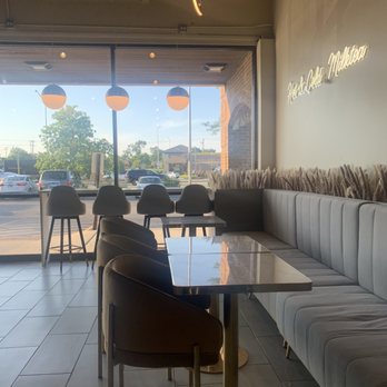 Hot & Cold Milk Tea - Seating - Bubble Tea Near Me - Schaumburg, Illinois Hot & Cold Milk Tea - Seating - Bubble Tea Near Me - Schaumburg, Illinois