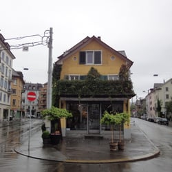 Blumen am Stauffacher
