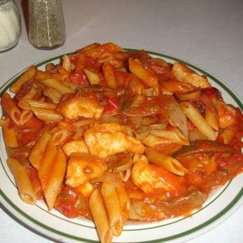 Siano's Pizzeria & Restaurant - Chicken Cacciatore (Dinner) - Pizza Near Me - Springfield, Massachusetts
