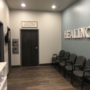 Harmony Chiropractic - Waiting Area. - Chiropractors Near Me - Edmond, Oklahoma