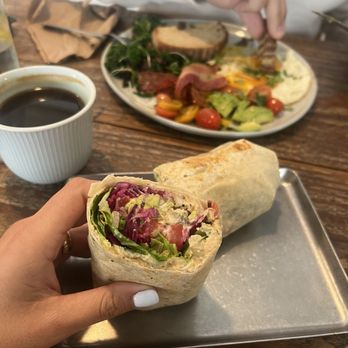 Blueys Kitchen - Pedro's Burrito - Cafes Near Me - Santa Monica, California