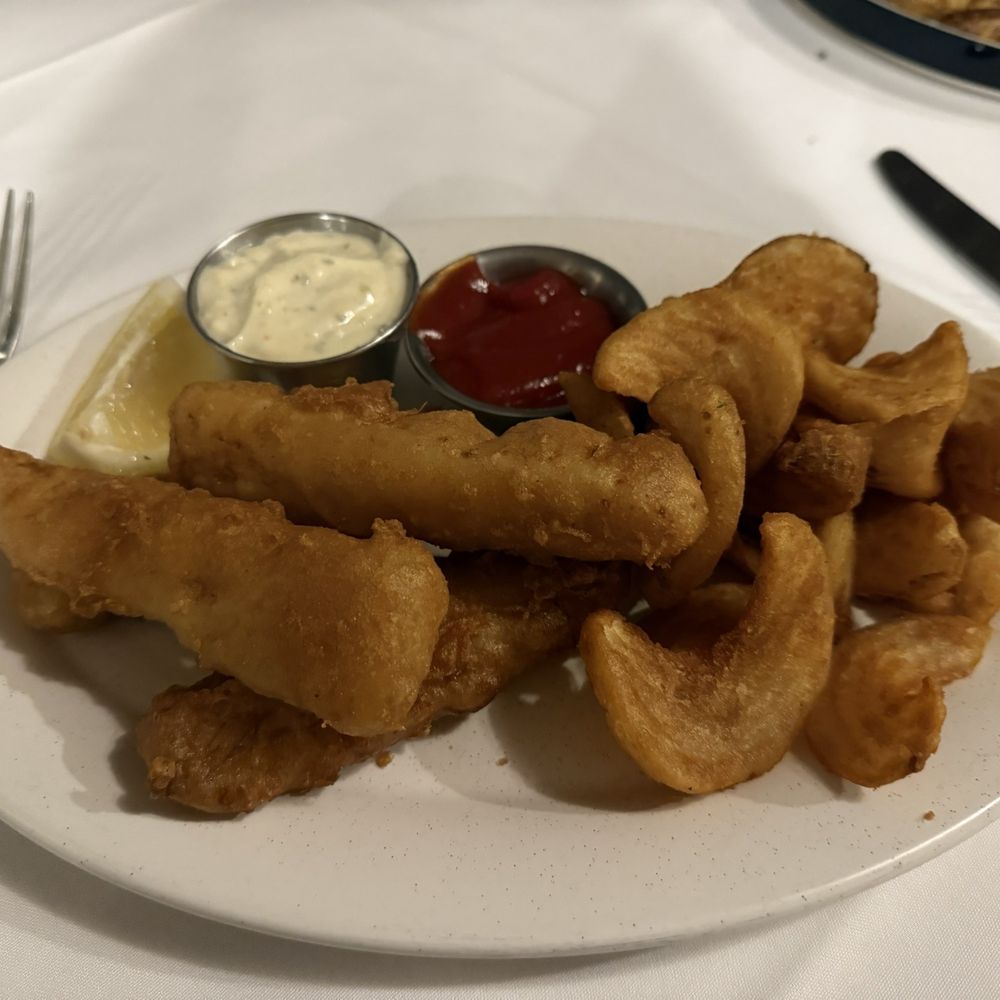 Chelsea Chowder House & Bar - Fish and Chips - Seafood Near Me - Long Beach, California Chelsea Chowder House & Bar - Fish and Chips - Seafood Near Me - Long Beach, California
