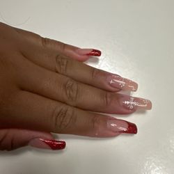 I love how Tiffany does my nails.