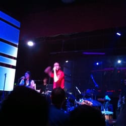 La 3 - Concierto Delafe y las Flores Azules