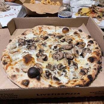 Live Fire Pizza - Mushroom Pizza - Pizza Near Me - Napa, California Live Fire Pizza - Mushroom Pizza - Pizza Near Me - Napa, California