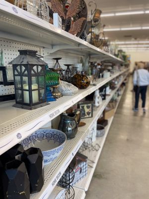 ST VINCENT DE PAUL THRIFT STORE - Updated December 2025 - 4614 W State