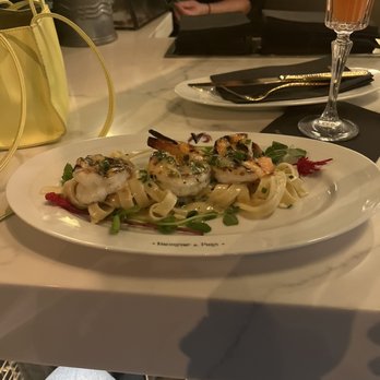 Vanderpump A Paris - Butter shrimp - French Near Me - Las Vegas, Nevada Vanderpump A Paris - Butter shrimp - French Near Me - Las Vegas, Nevada