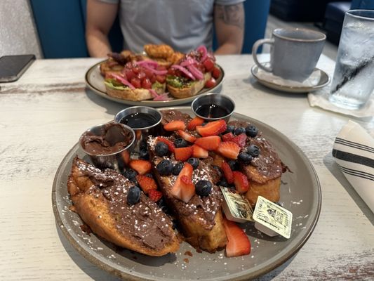 Clear Sky on Park by null