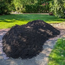De Jong Sawdust & Shavings - Topsoil mix 5 yards