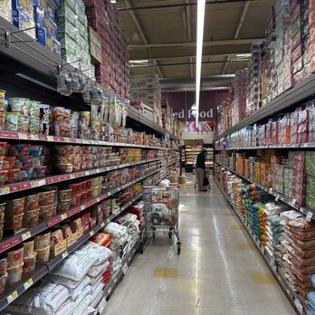H Mart - Edison - Grocery Near Me - Edison, New Jersey