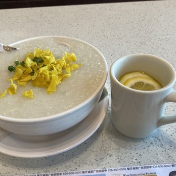 Tasty Spot Cafe - Big bowl of beef congee comparing with the tea cup. - Dim Sum Near Me - Arcadia, California