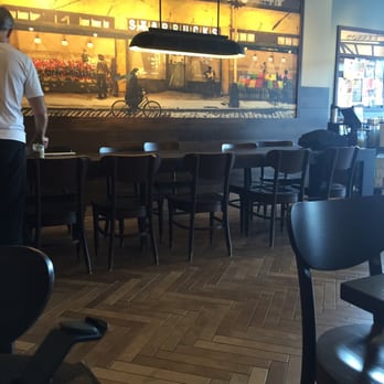 Starbucks - Community table - Coffee & Tea Near Me - Cincinnati, Ohio Starbucks - Community table - Coffee & Tea Near Me - Cincinnati, Ohio