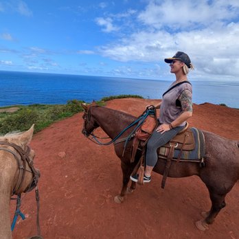 Circle M Ranch - Horseback Riding Near Me - Wailuku, Hawaii Circle M Ranch - Horseback Riding Near Me - Wailuku, Hawaii