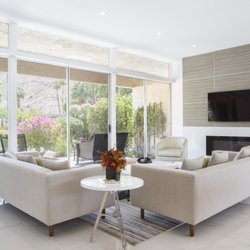 Mid-Mod Chic Retreat
