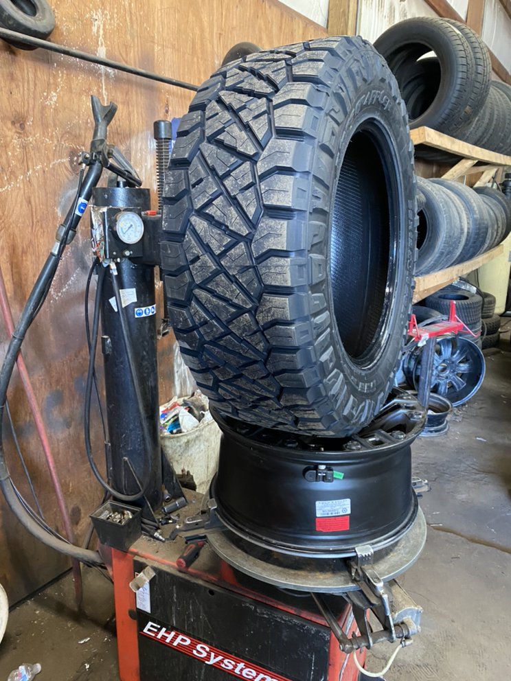 EBENEZER TIRE SERVICE Updated September 2024 19 Photos 5 Curtis