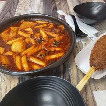 Hungry Bulldog House - Spicy Rice Cake Soup and Mozzarella Hotdog - Korean Near Me - Diamond Bar, California Hungry Bulldog House - Spicy Rice Cake Soup and Mozzarella Hotdog - Korean Near Me - Diamond Bar, California