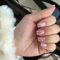 Nail HQ