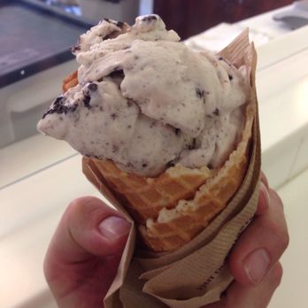 Kilwins Ice Cream - Chocolate - Fudge - Cookies and cream! - Chocolatiers & Shops Near Me - St. Petersburg, Florida Kilwins Ice Cream - Chocolate - Fudge - Cookies and cream! - Chocolatiers & Shops Near Me - St. Petersburg, Florida