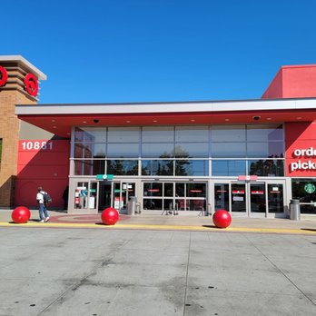 Target - Department Stores Near Me - Rancho Cordova, California