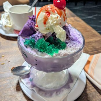 Kusina Pinoy Bistro - halo halo - Filipino Near Me - Woodside, New York Kusina Pinoy Bistro - halo halo - Filipino Near Me - Woodside, New York