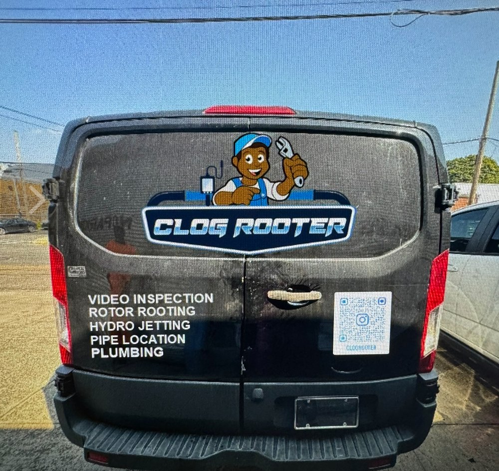 Slide of Clogrooter Services