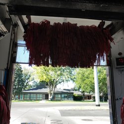 Holiday Oil Company - Car wash