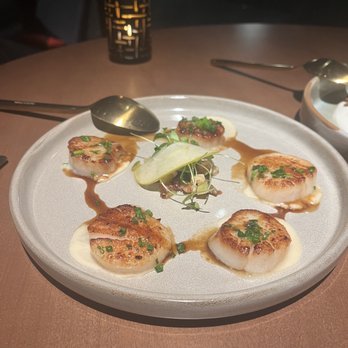Gordon Ramsay Hell's Kitchen - Scallops - Desserts Near Me - Washington, DC, District of Columbia