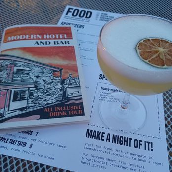 Modern Hotel - YUMMY COCKTAIL! - Hotels Near Me - Boise, Idaho