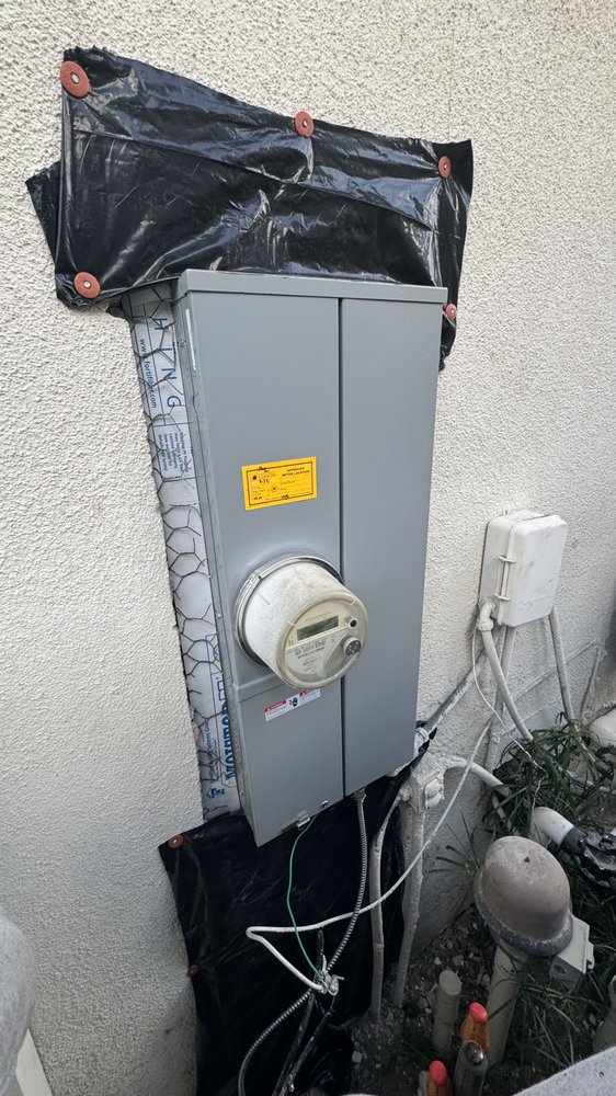 Slide of Ground Up Electric