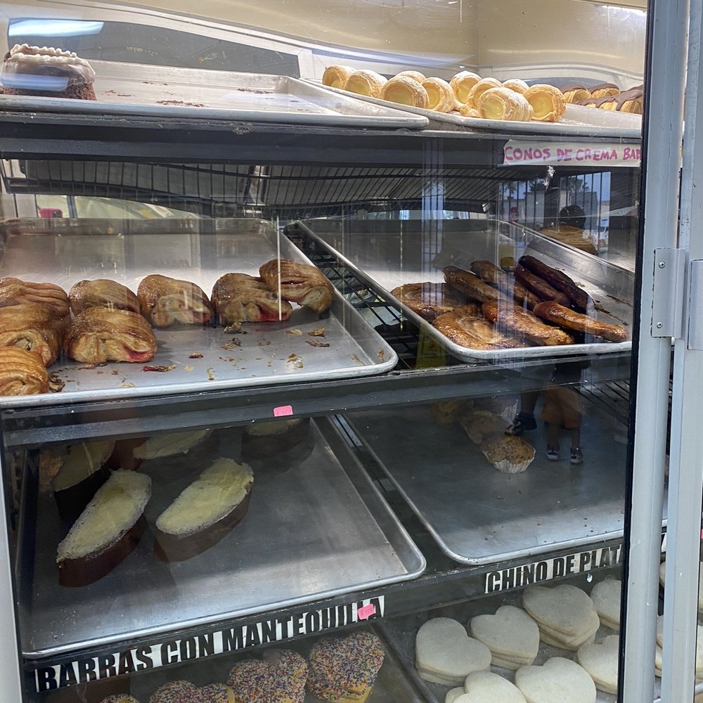 La Reynera Bakery - Cookies - Bakeries Near Me - Hidalgo, Texas