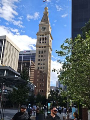 Daniels & Fisher by null