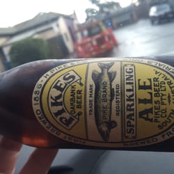 Goodwood Cellars - First time to try the pike sparkling ale! Love the plz so we shall see how we go #clarevalley #pikes