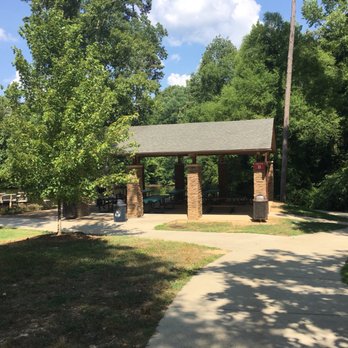Squirrel Lake Park - Grill & picnic area - Parks Near Me - Matthews, North Carolina