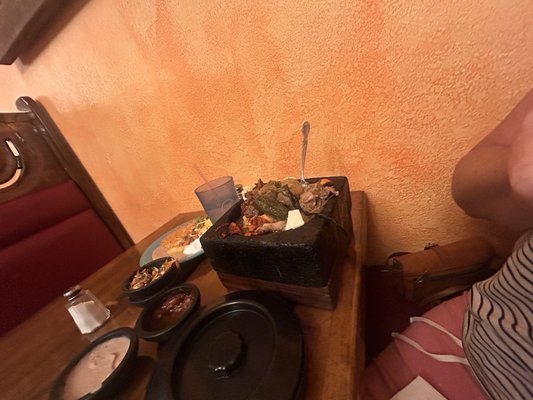 Tres Amigos (Lincolnway) by null