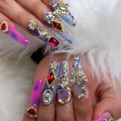 Tonys City Nails Salon